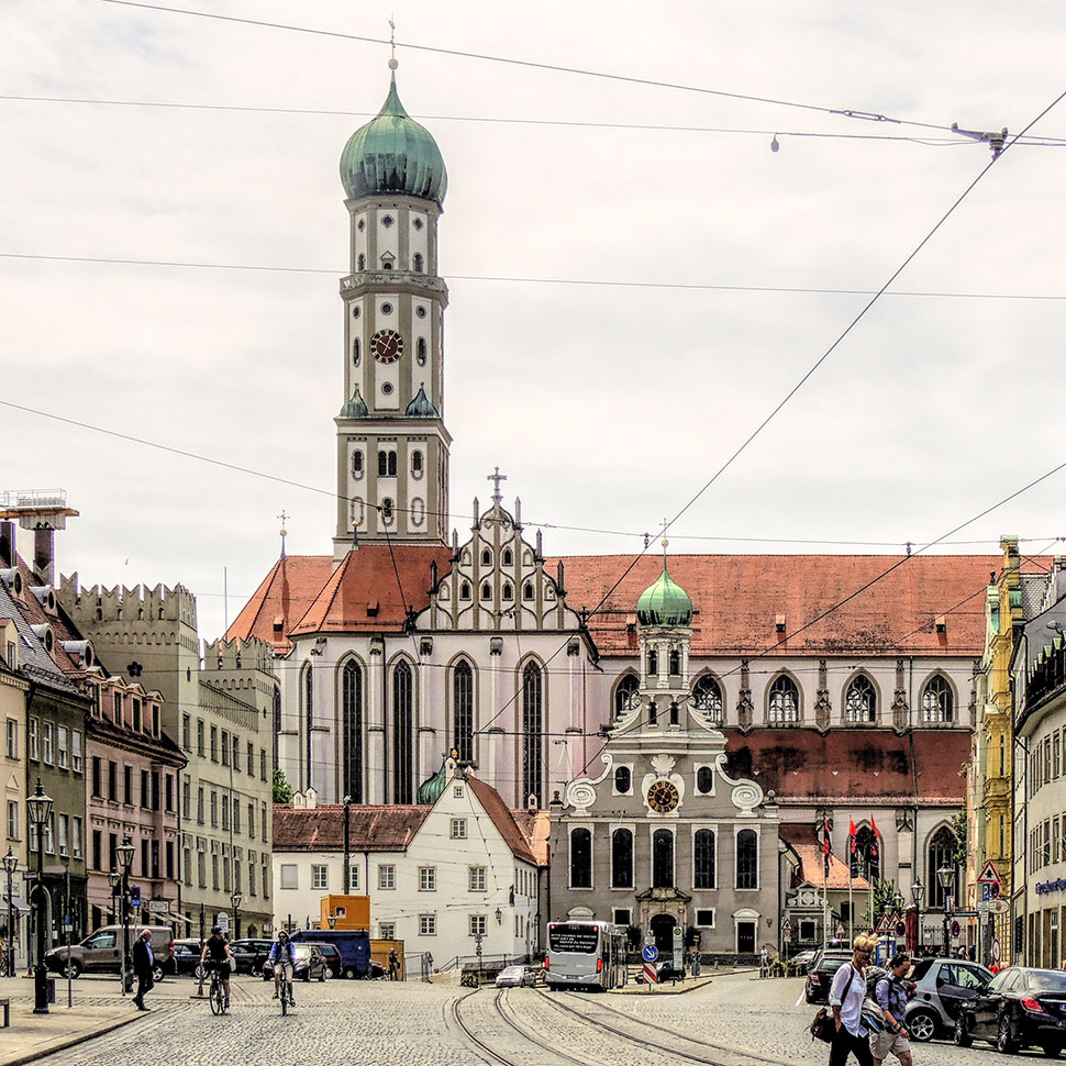 Evangelische Kirche St. Ulrich und Basilika St. Ulrich und Afra / Bühnenbild